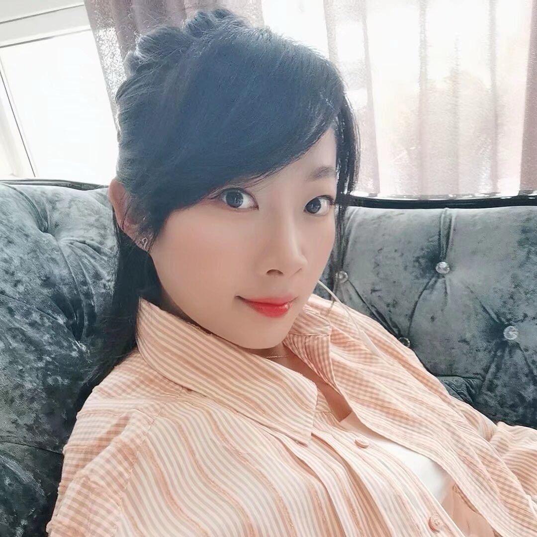 晓娇钓螃蟹