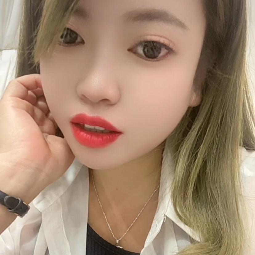 @୧⍤⃝，傻丫头⸙