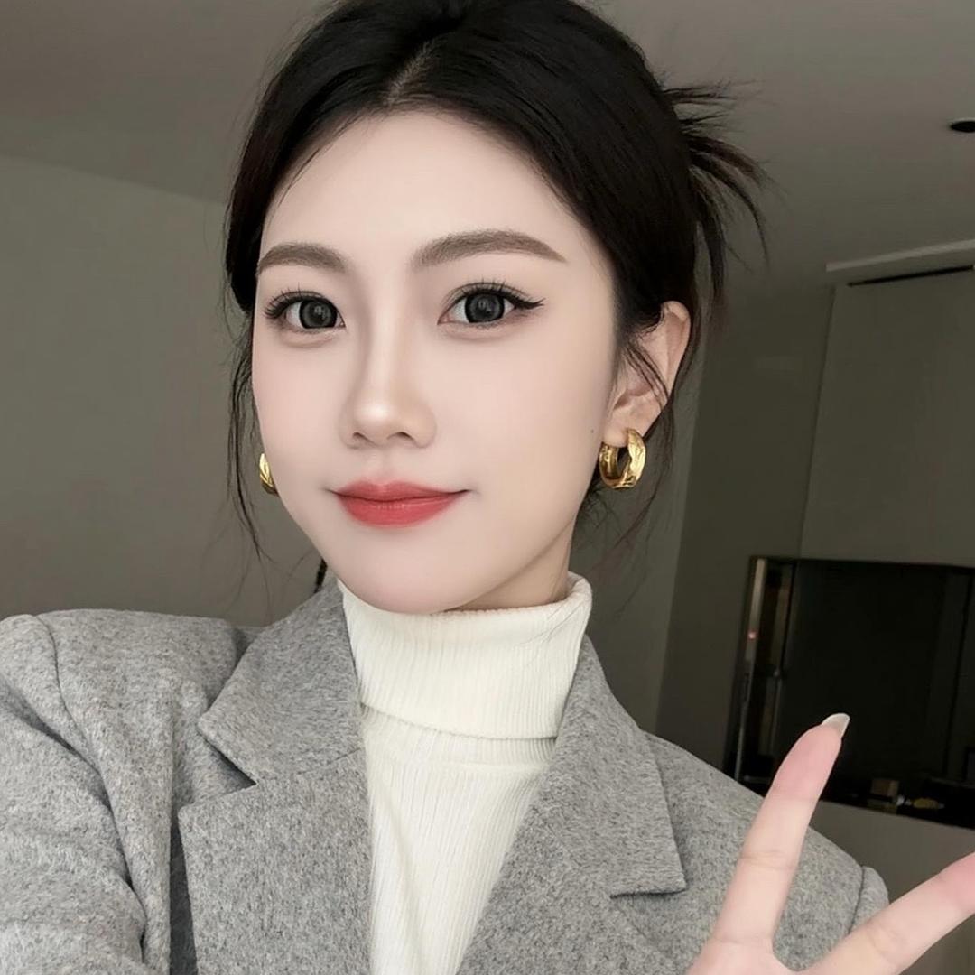 于山捷