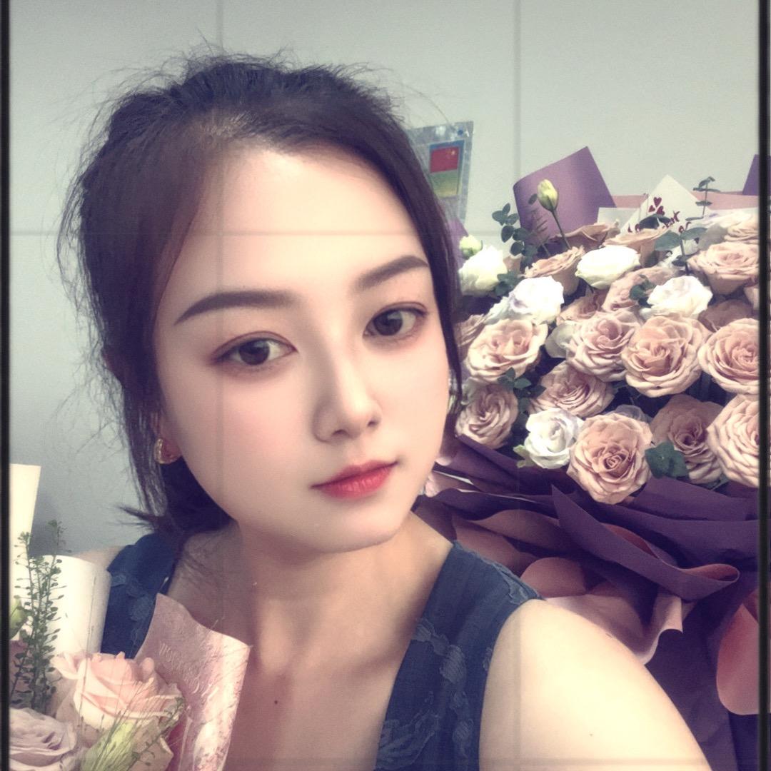 璐璐@