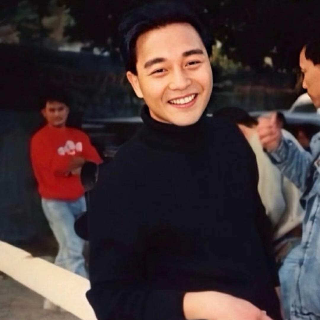 太阳请晒黑我父母的白发