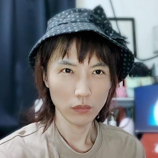 猪摸摸Li