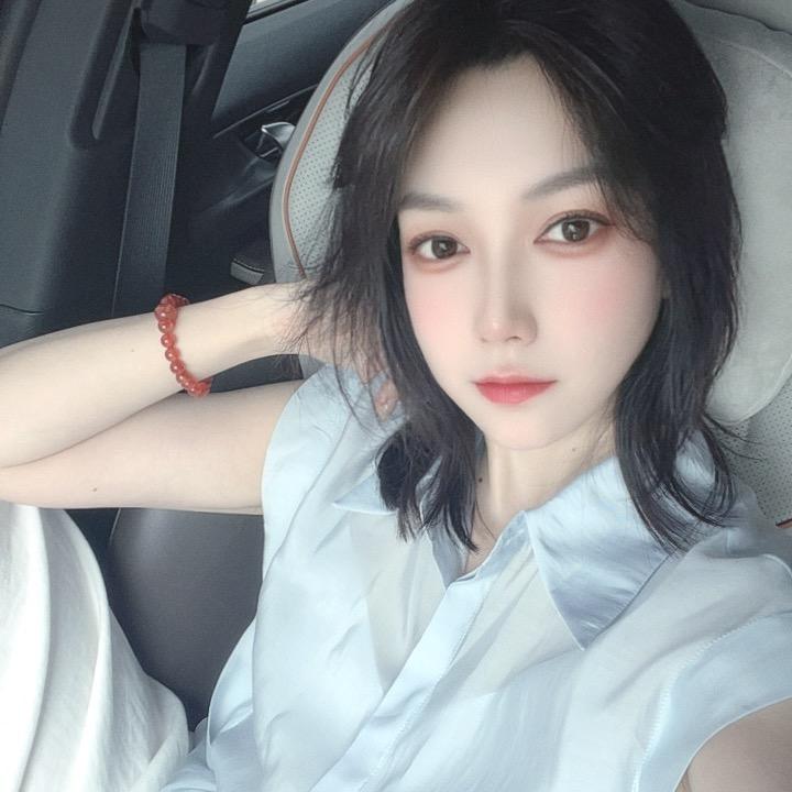 是小何呀ღ
