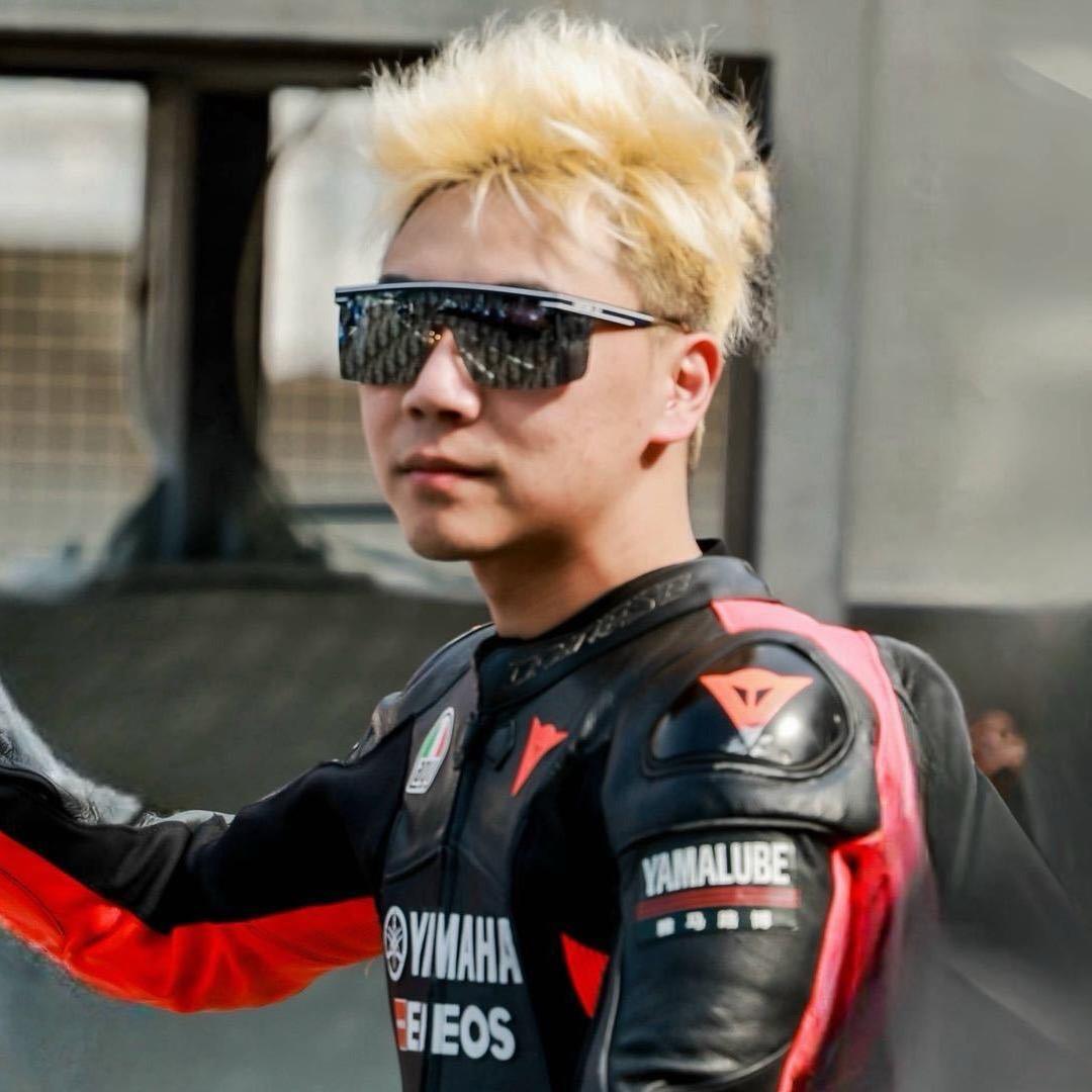 moto贤