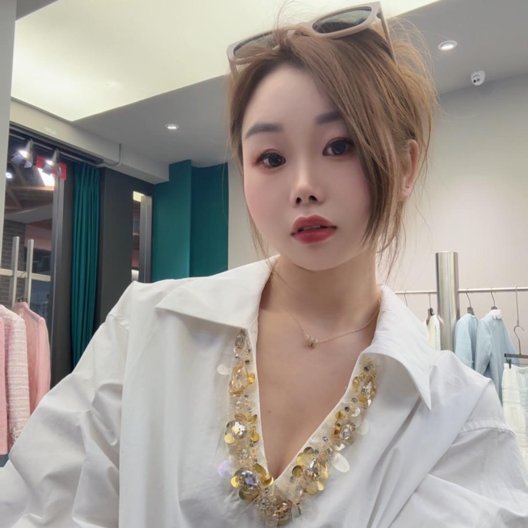 Guns.Rose泰州女装