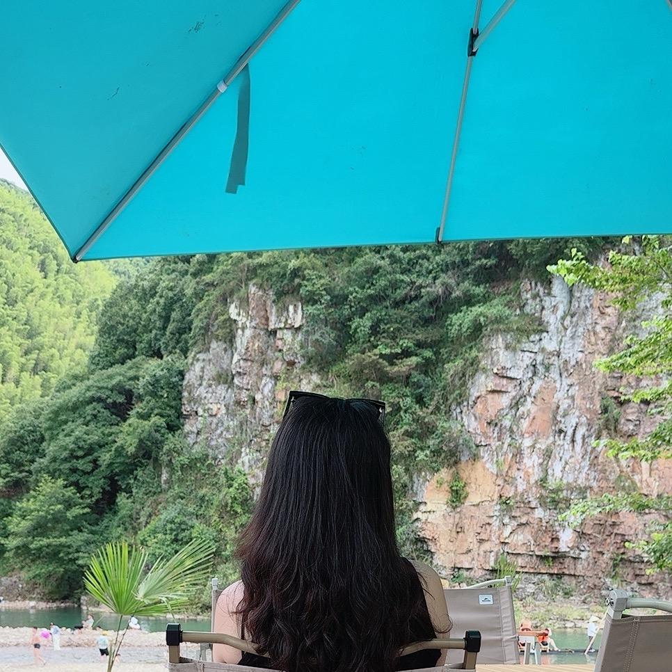 嗯哼……
