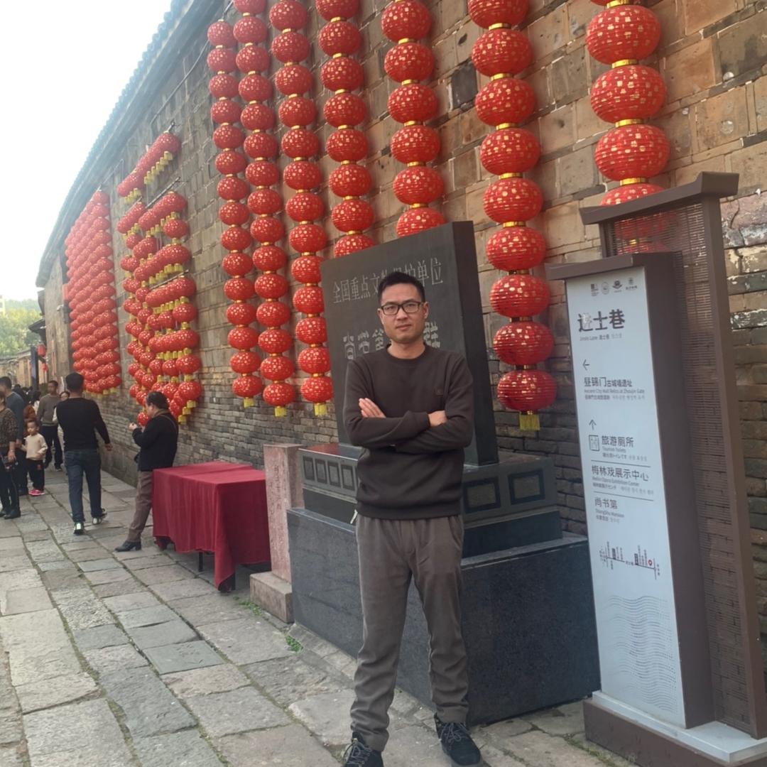 爱唱歌的闽敏