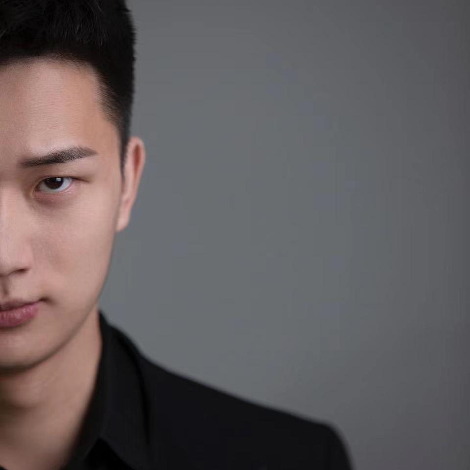 子龙！🚶‍♂️