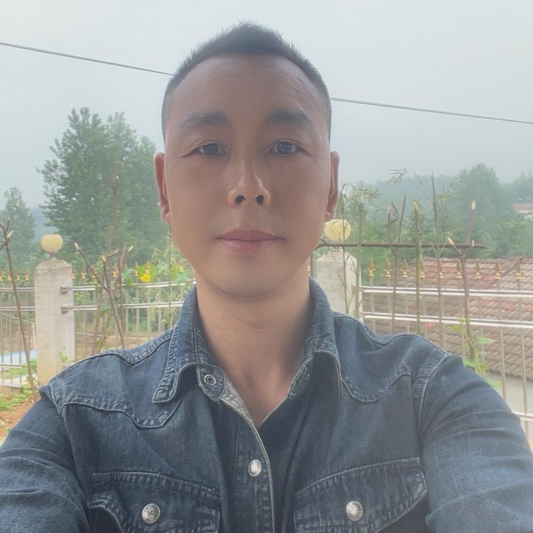 小东哥钓鱼