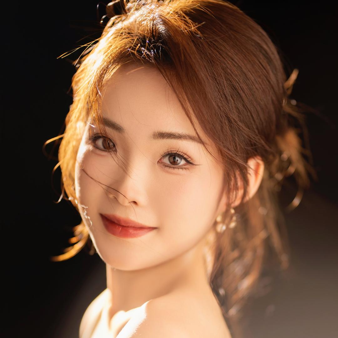 是芳芳