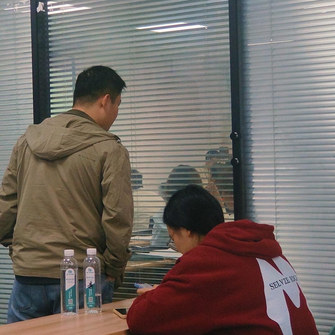 苏州高校圈蒋主任
