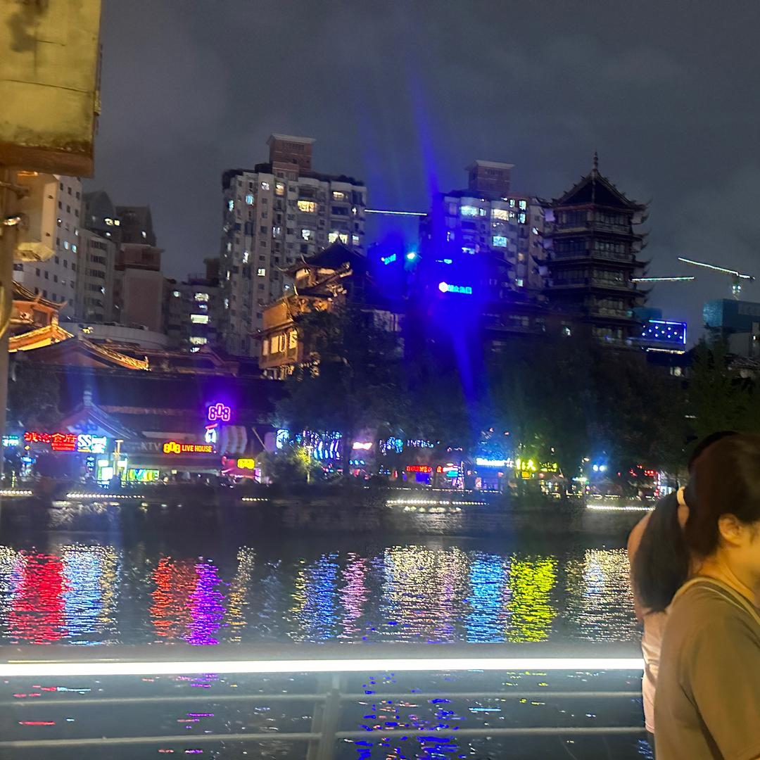 海纳百川……