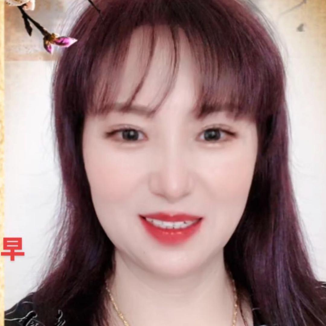 开心快乐👫💋💋🌹🌹