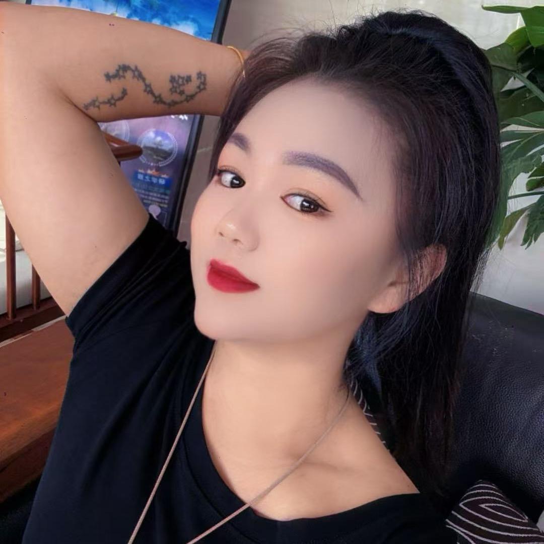 斌晨小院总店老板娘私人账号