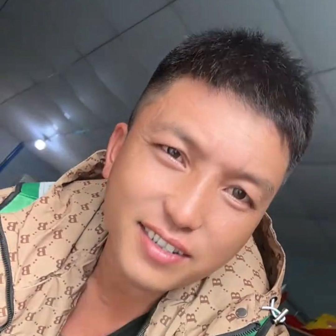 ༩༻铁锤哥🔥🔨🔥༂༤༣