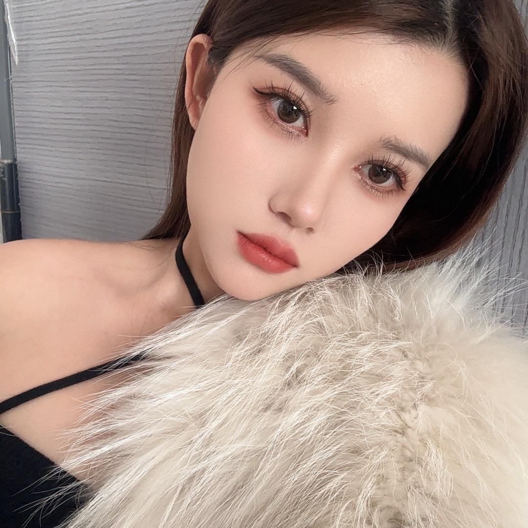 小妮