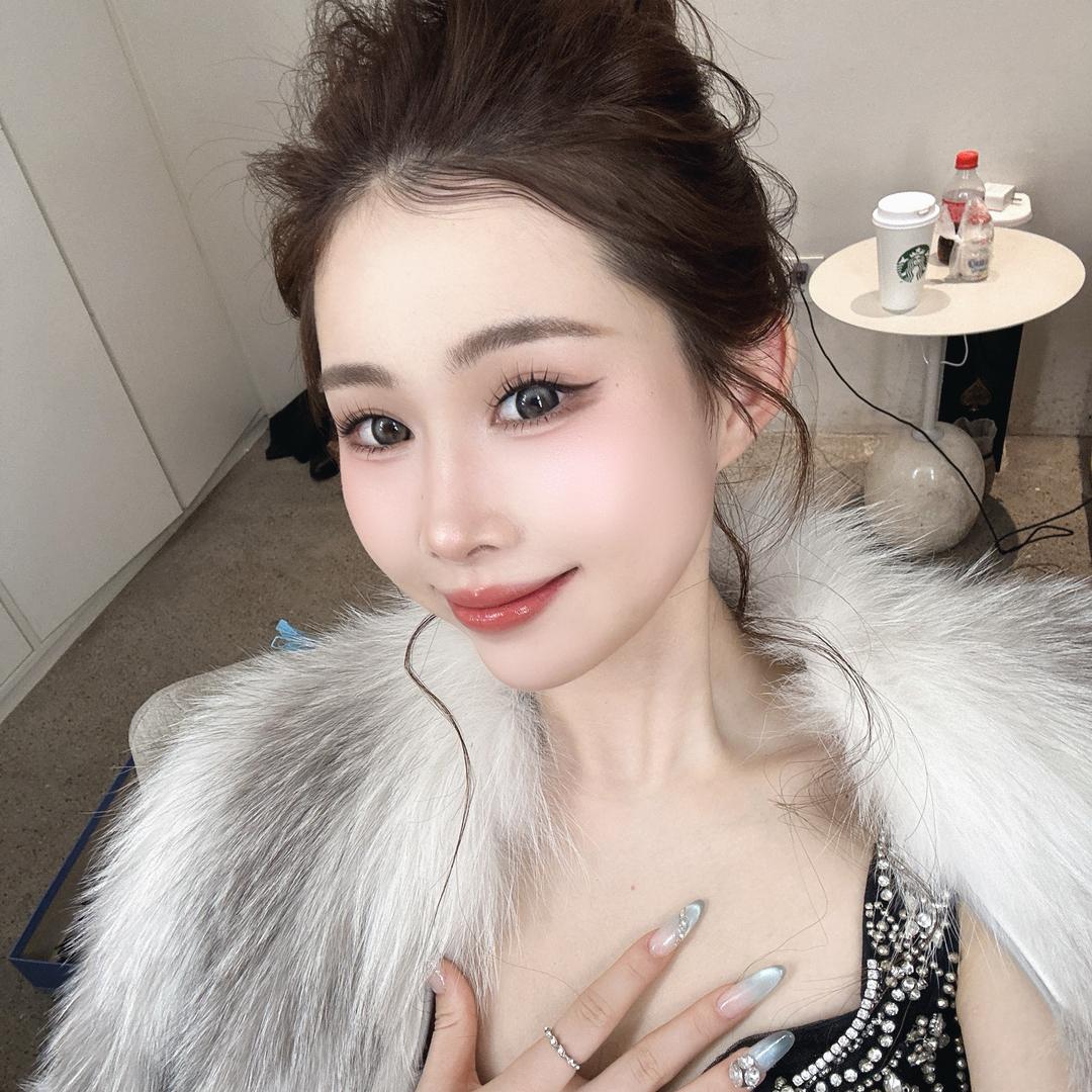 宣城玖月女装羊羊