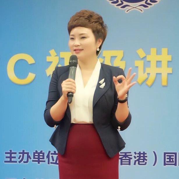 小薇老师-薇美语言艺术