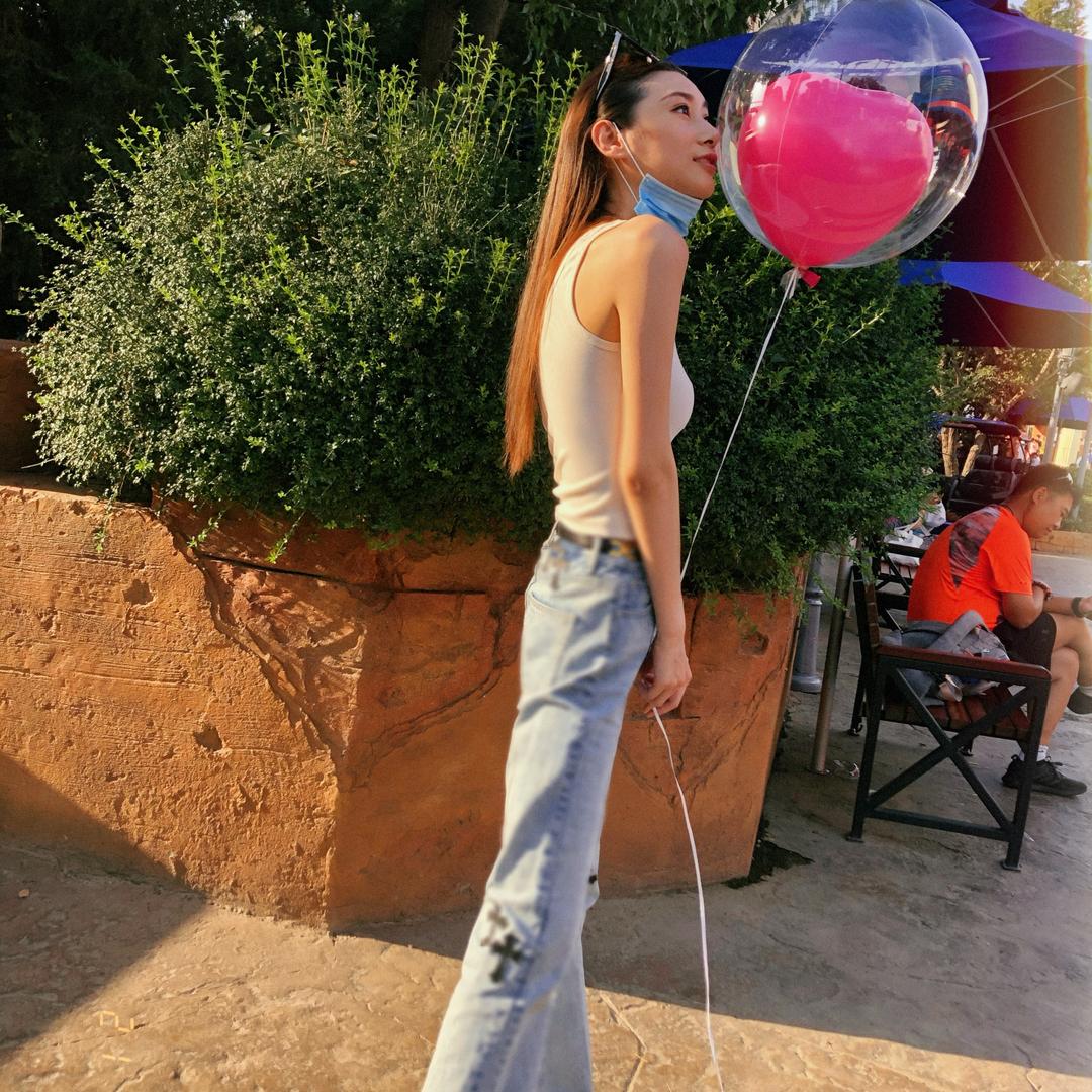 小七在这里@抖音