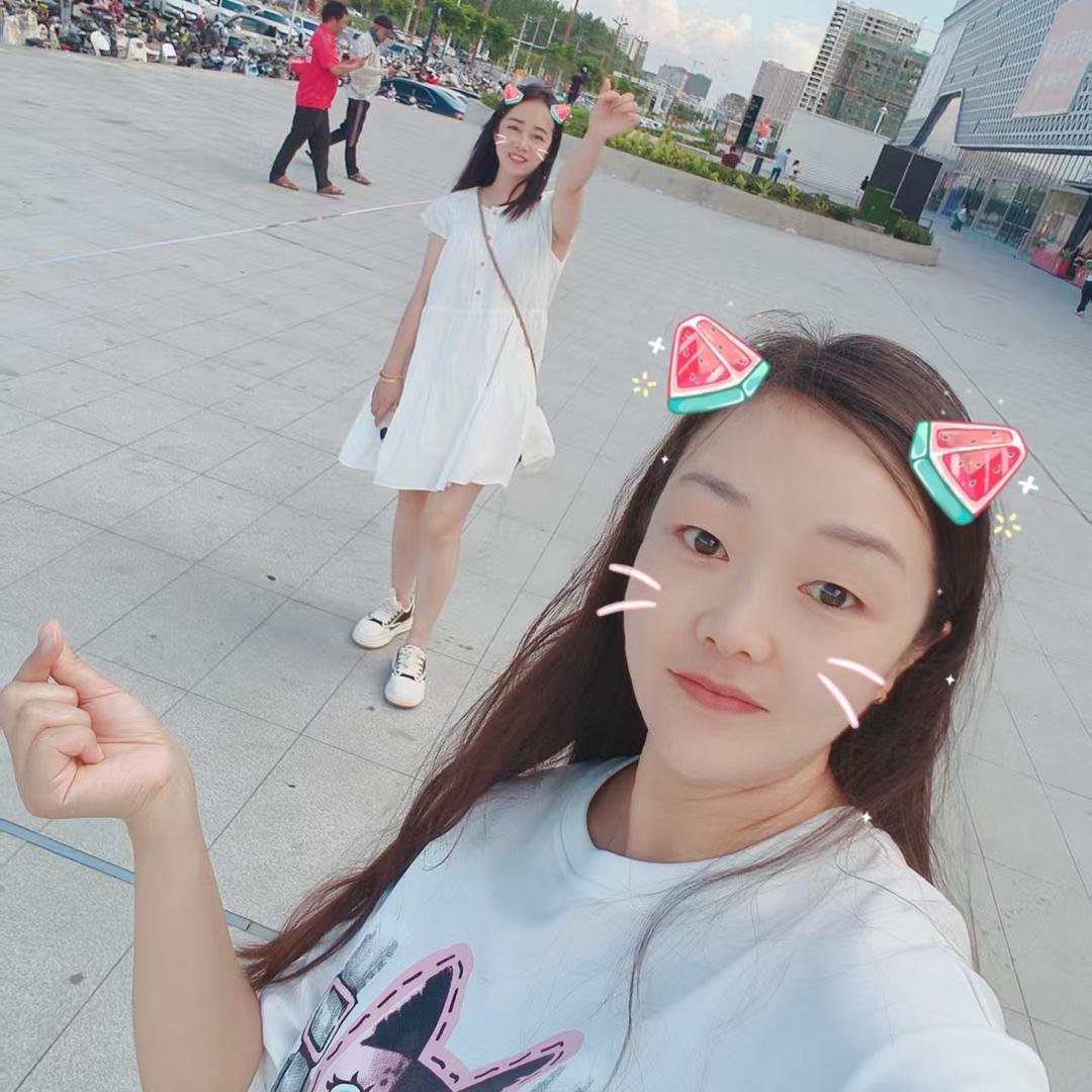 大朗薇薇毛衣批发