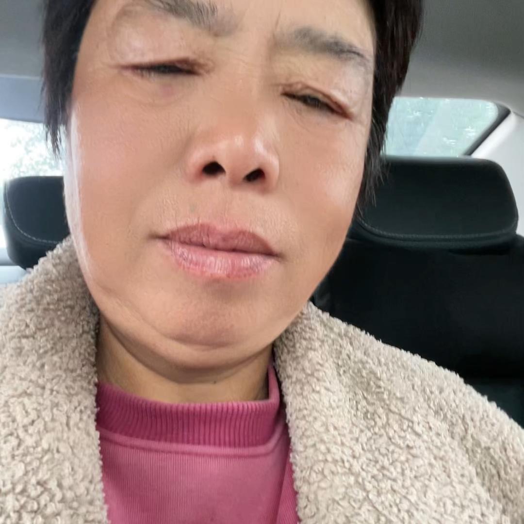 撖哲轩奶奶