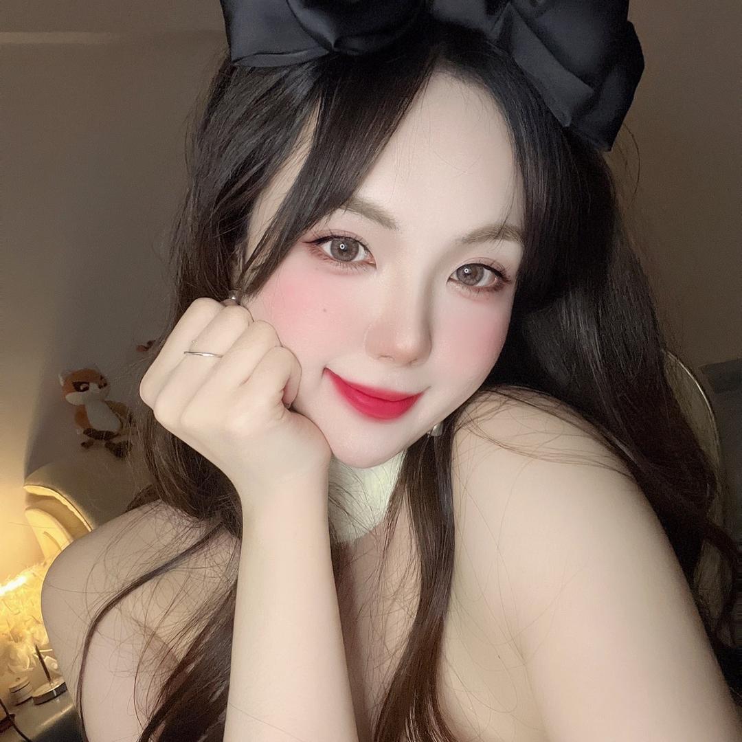 佳艺子