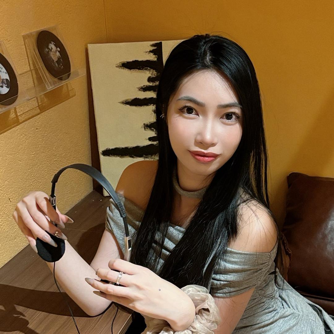 EMO版小邹（大理旅居）