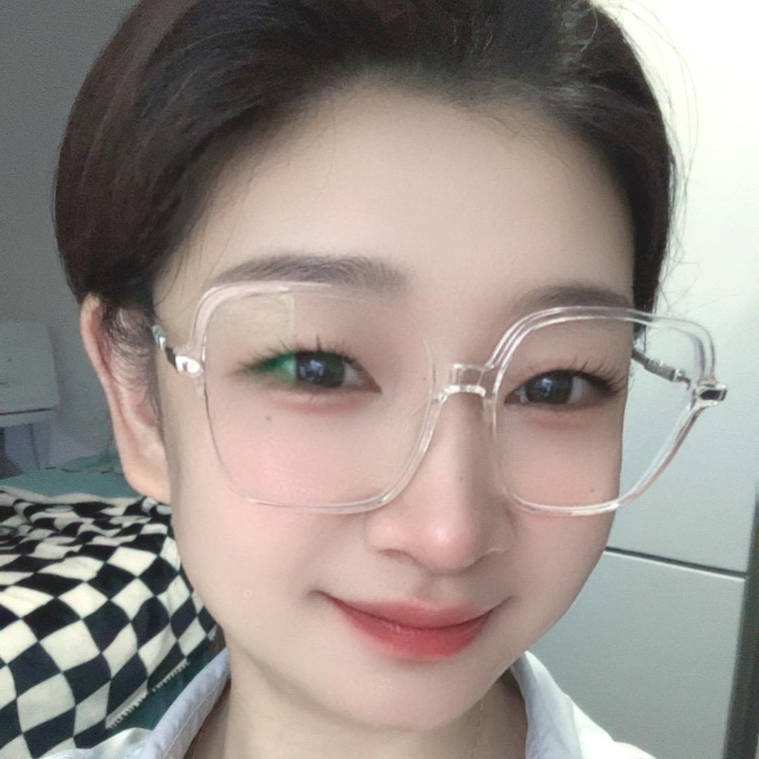 是颖东肌肤日记呀