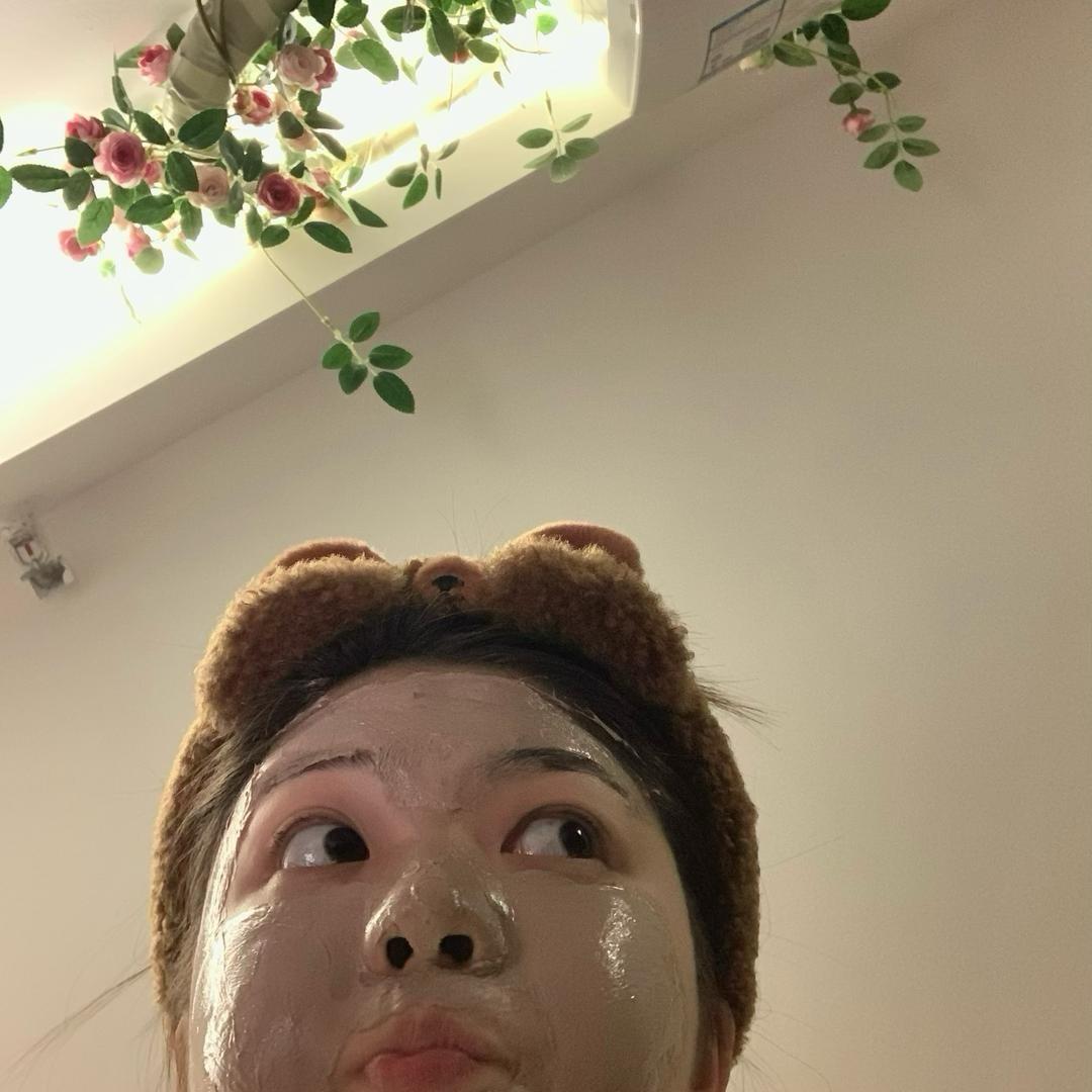 万川静怡