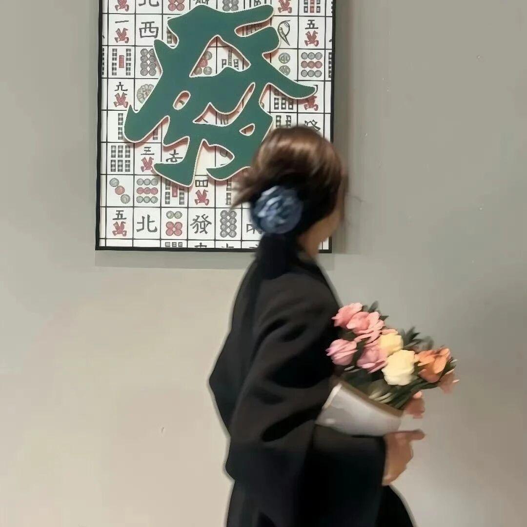 🌸𓂃𓈒𓏸 云朵儿