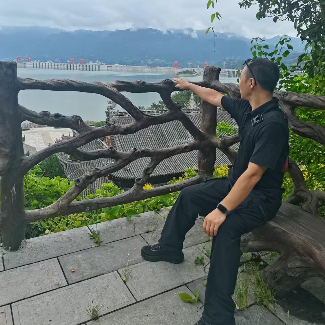 小贵子