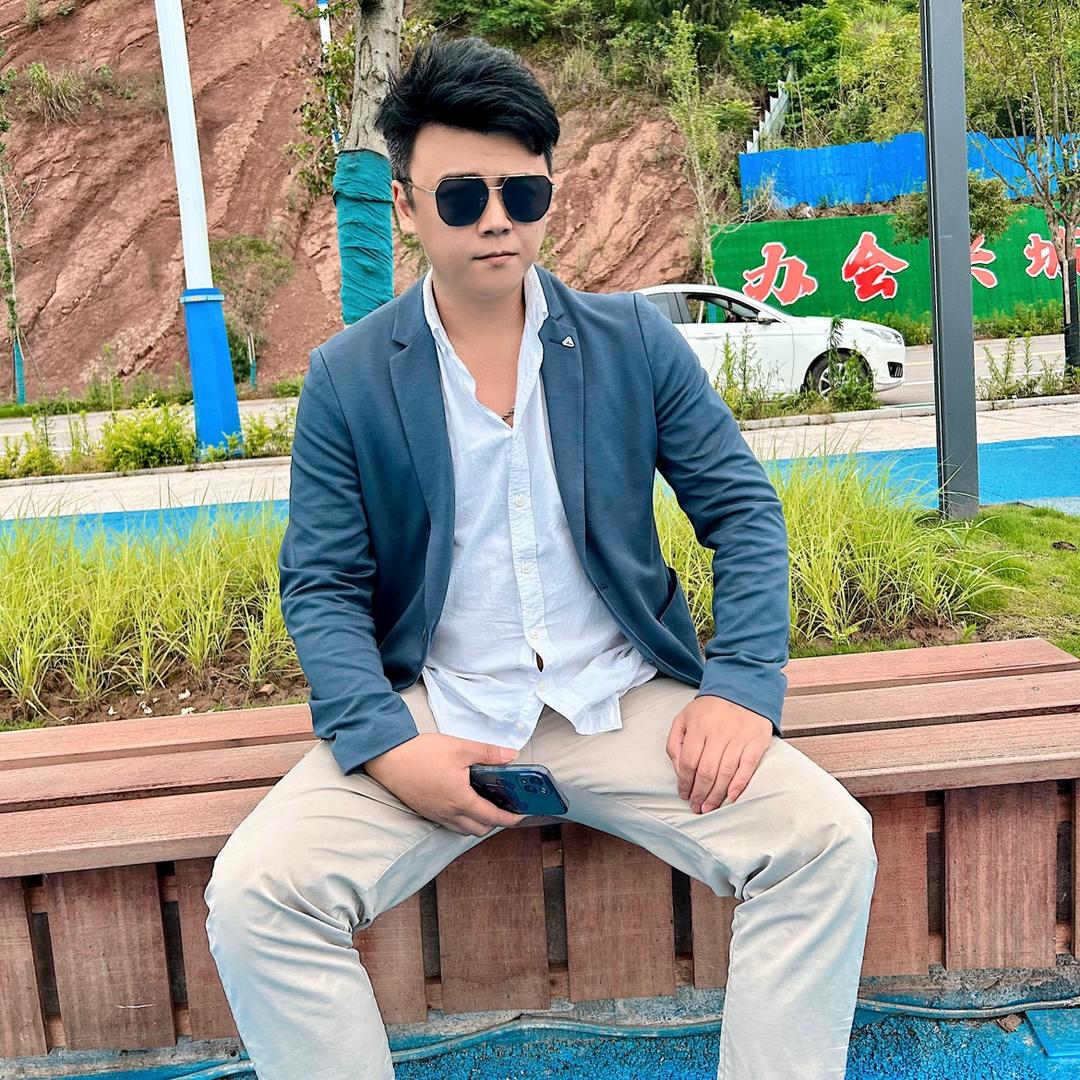 桑植唯伊沙龙，阿军