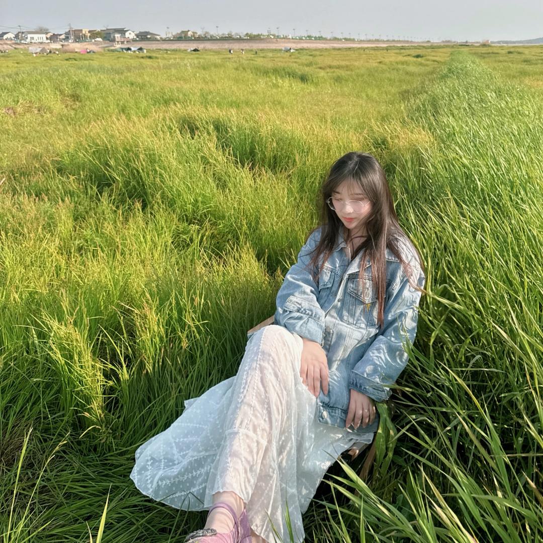 🦋ELiauK 🦋