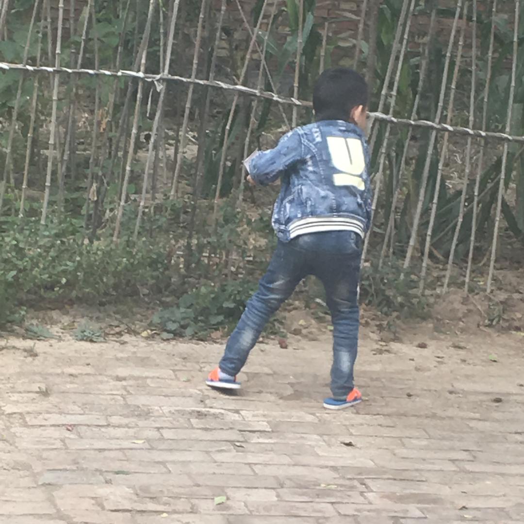 郁金子手表