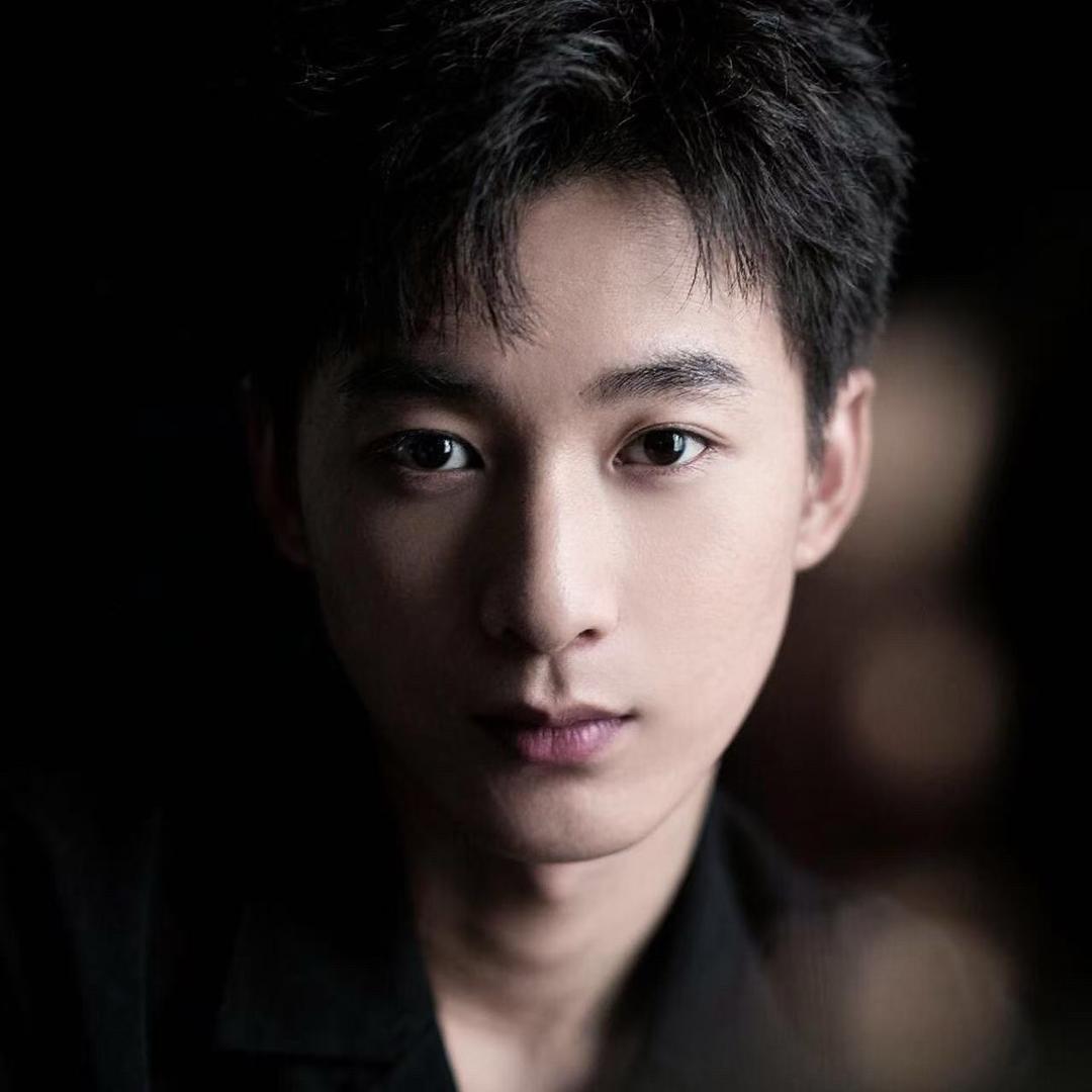 金尚佑辰～发型设计