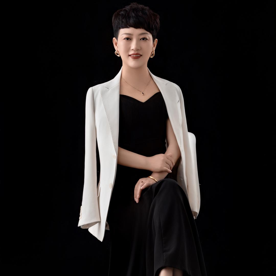 珠宝霞姐（婚礼主持）