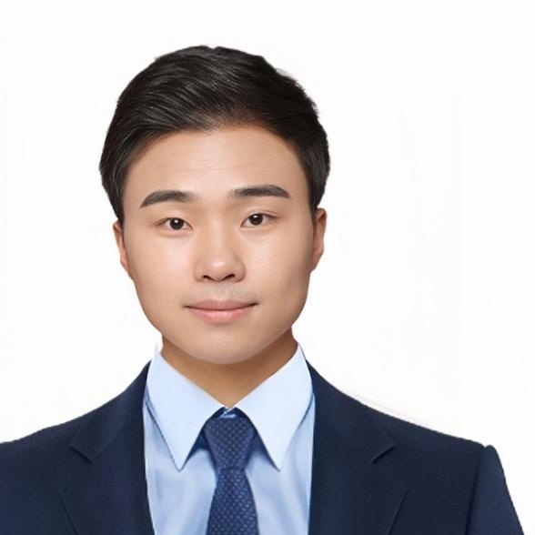 人和府置业经理何子奇