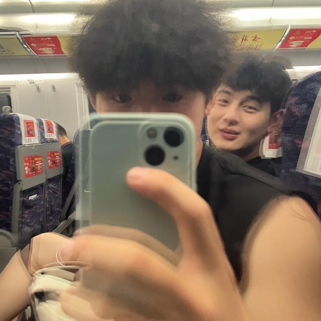 万意（没事够一够）