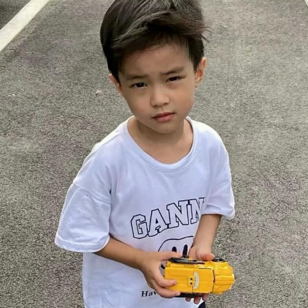 赚钱给小狗做绝育.