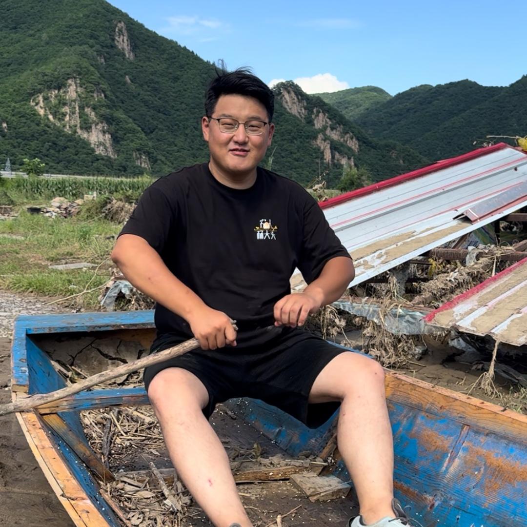 秦百亿收蜜记
