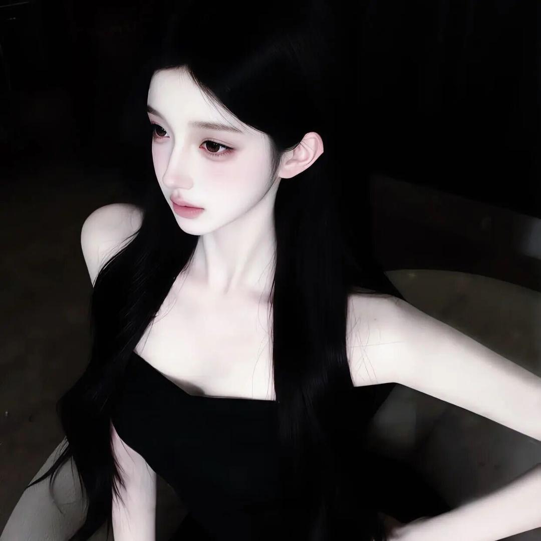 搞个菠萝柒柒
