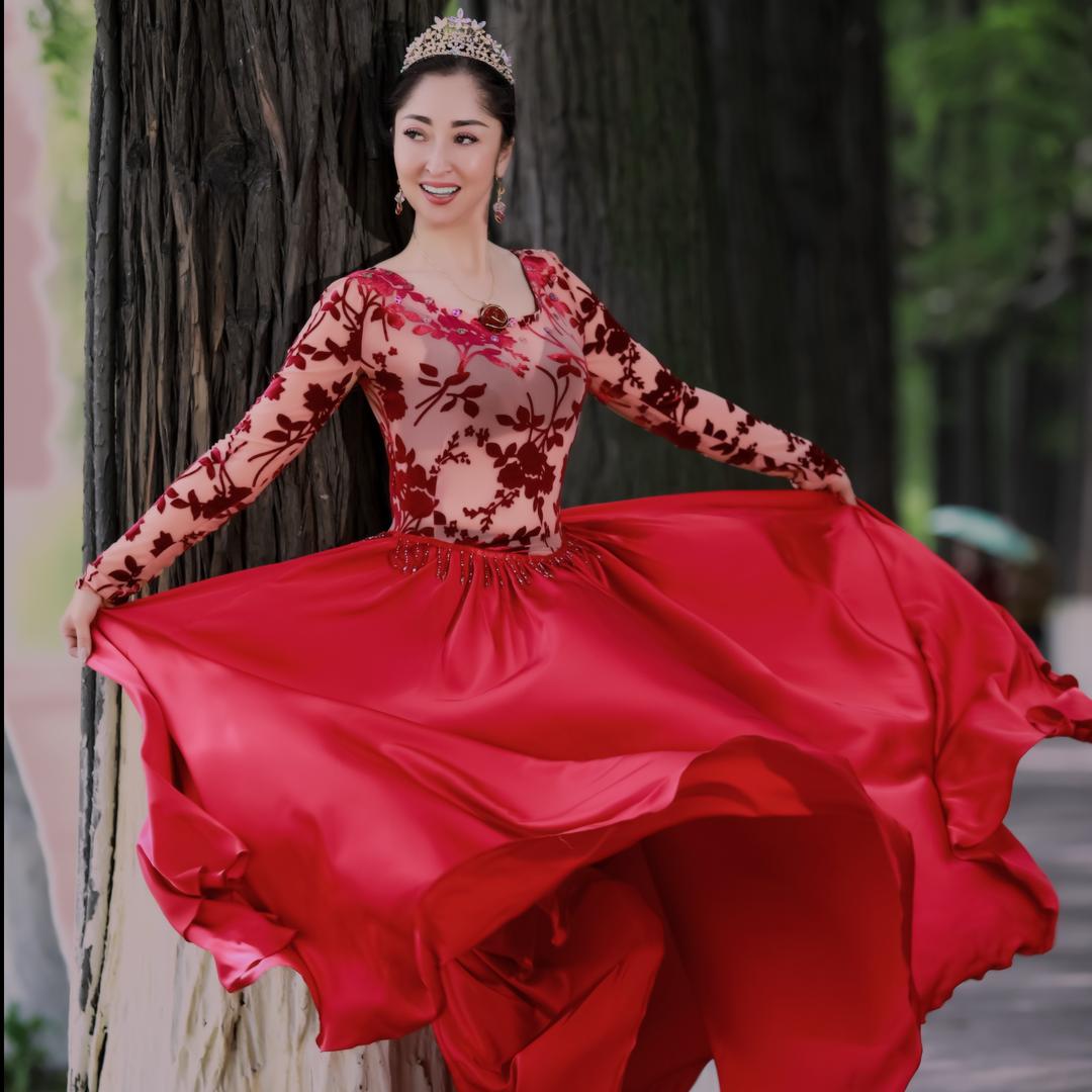 玥玥HAN