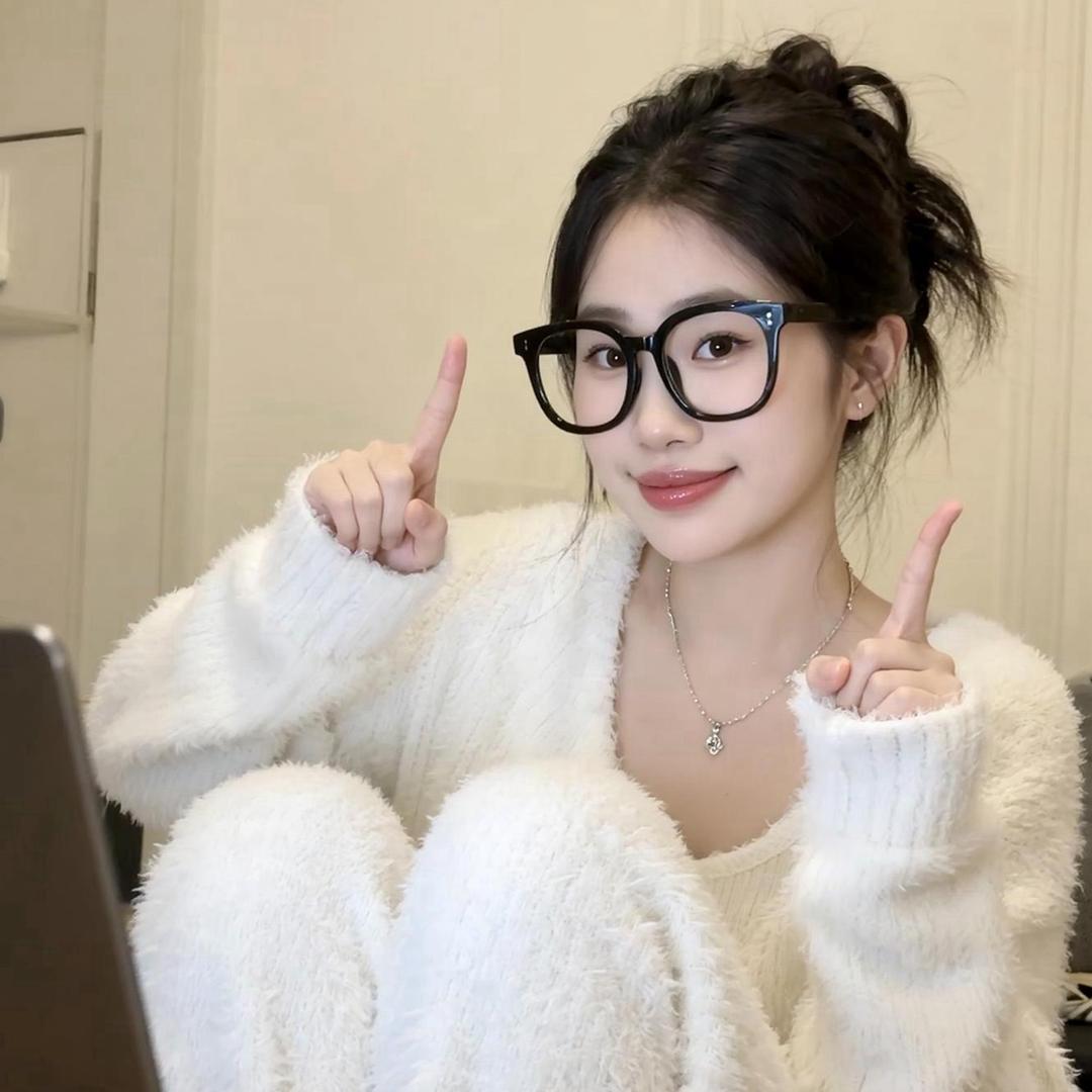 闹闹不吃肥肉🥩