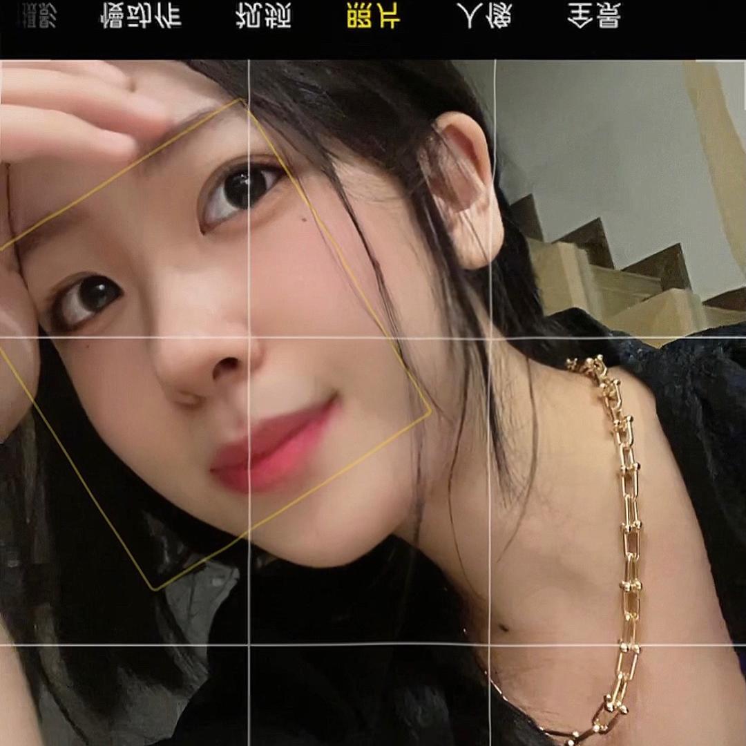 罗拉