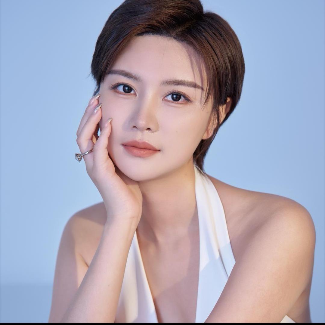 Jackie姐（四娃教育辣妈)