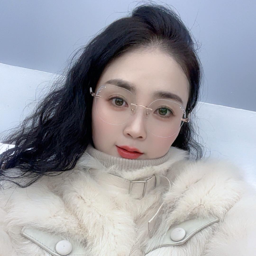 任性女装主理人🍀🍀🍀