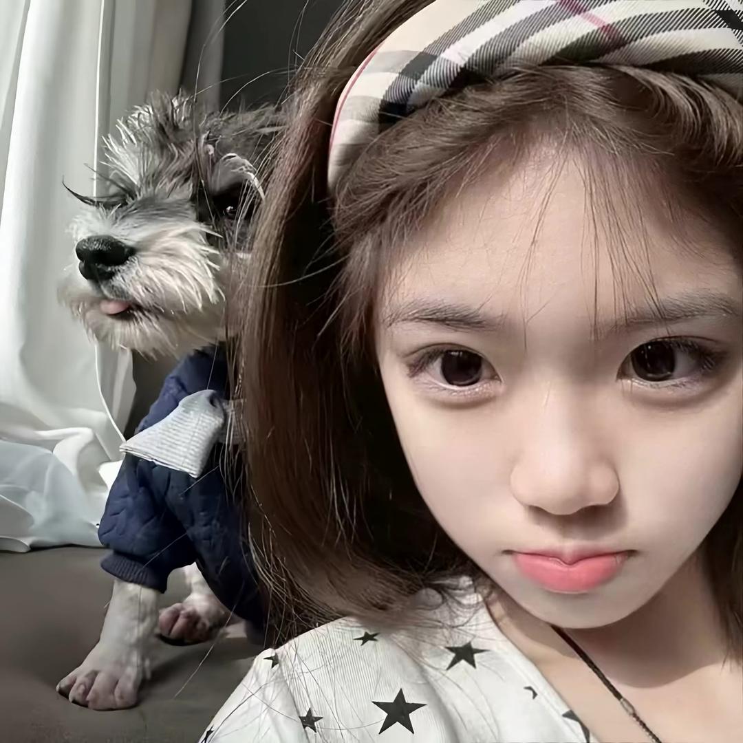 小1