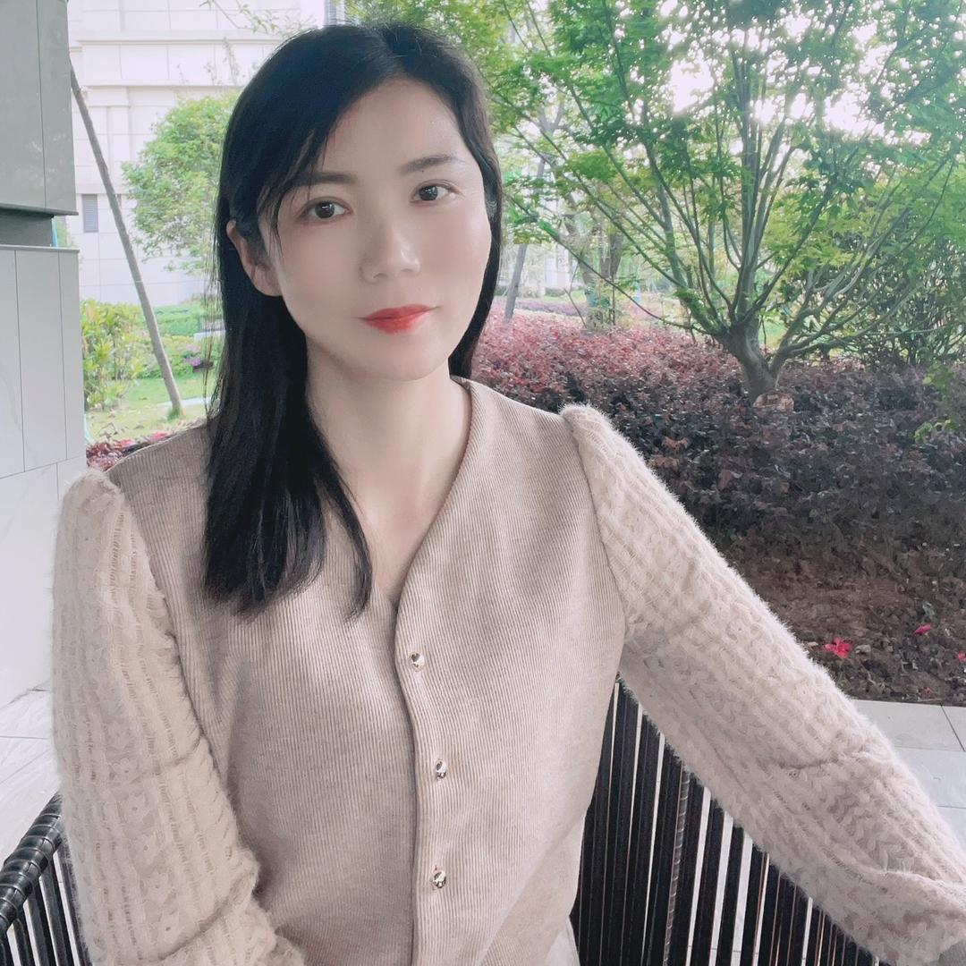 玉面桃花