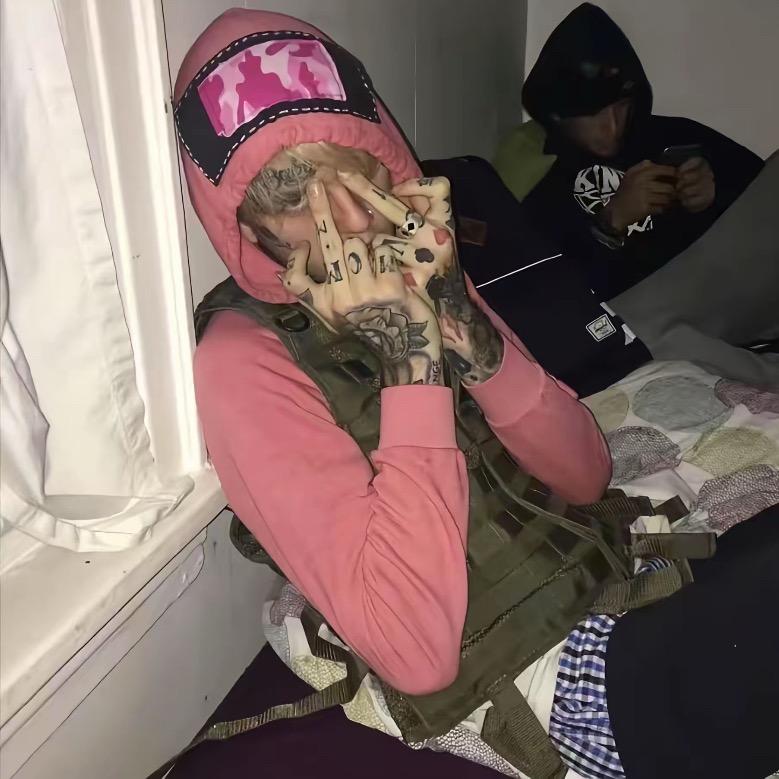 为什么穿我睡裤