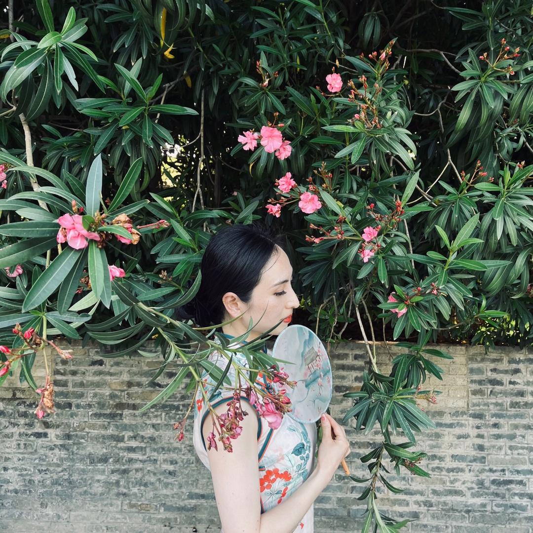 花姐爱丝爱美鞋